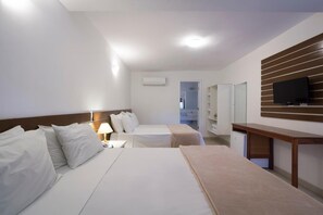 Minibar, escritorio, wifi gratis y ropa de cama 