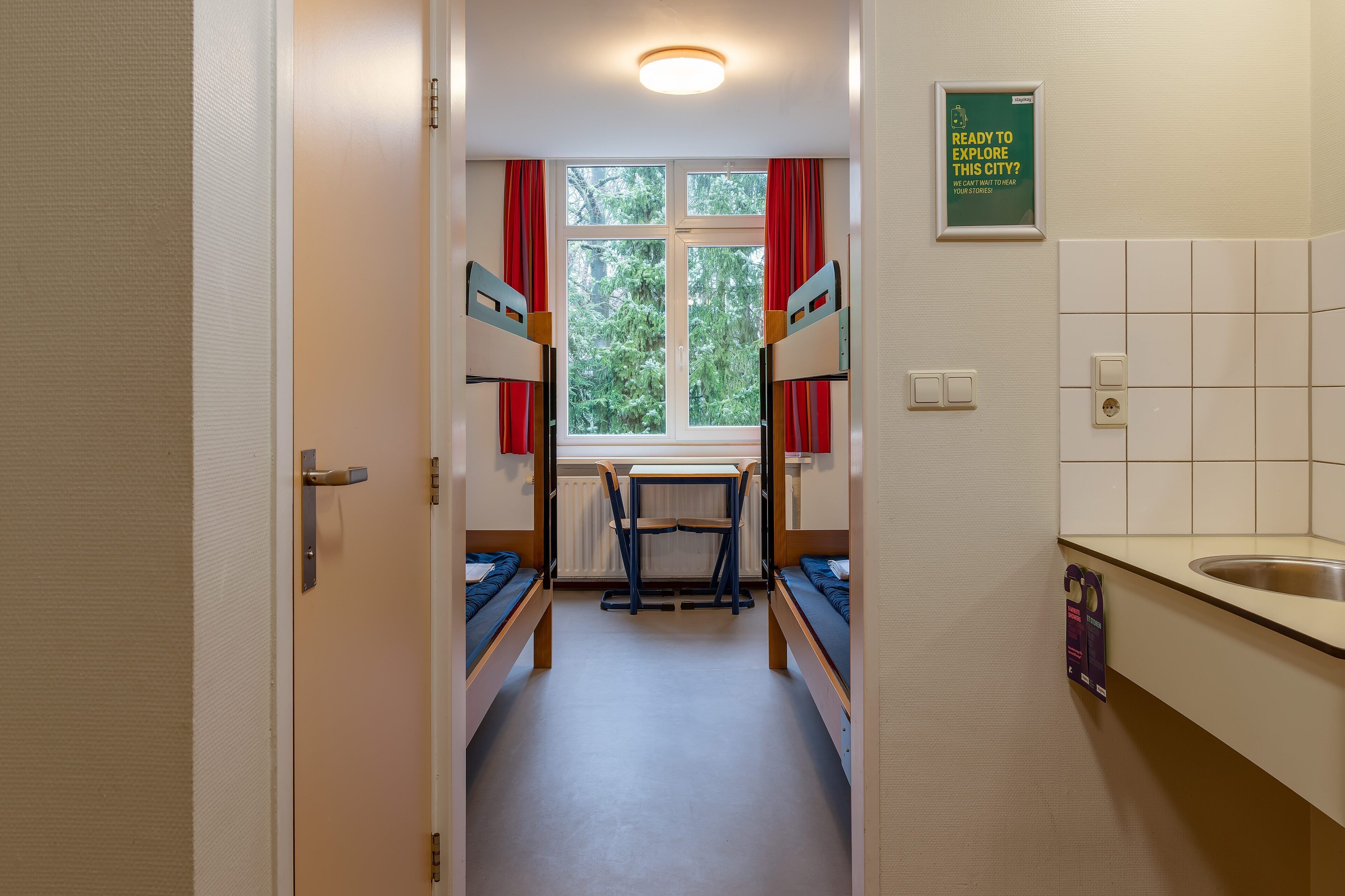 Standaard vierpersoonskamer, privébadkamer (Bunk beds) | Gratis babybedden, gratis wifi, beddengoed