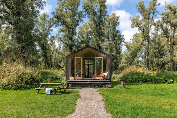 Wikkelhouse | Garden view