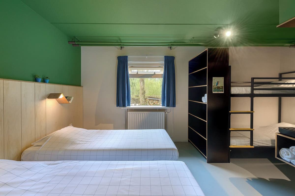 Family Quadruple Room, Private Bathroom