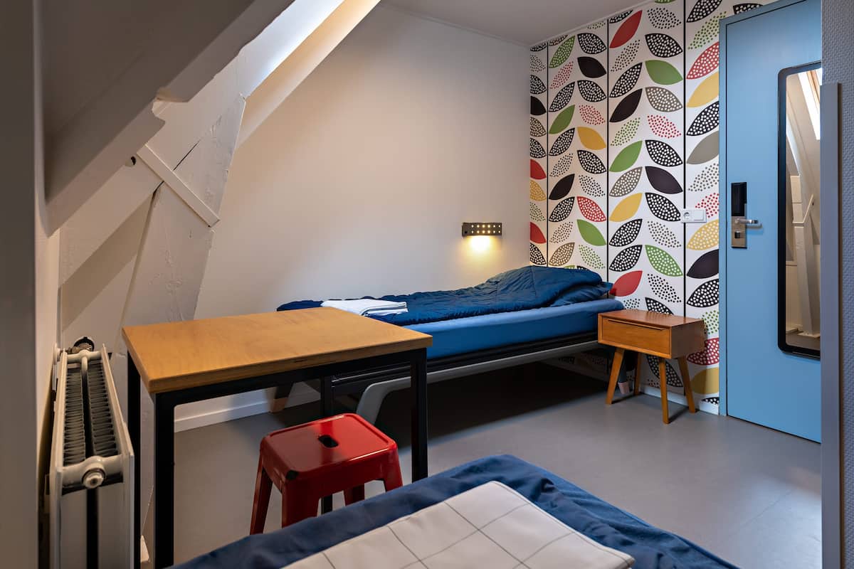Basic Twin Room, Private Bathroom (Bunk beds) | Free WiFi, bed sheets
