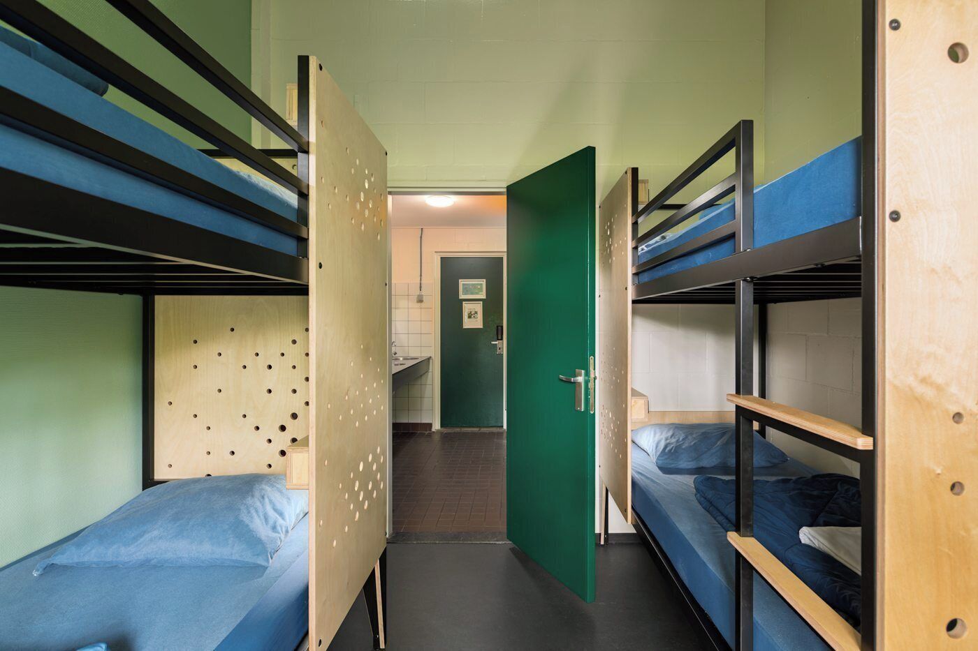 Standard Quadruple Room, Private Bathroom (Bunk beds) | In-room safe, free cots/infant beds, free WiFi, bed sheets