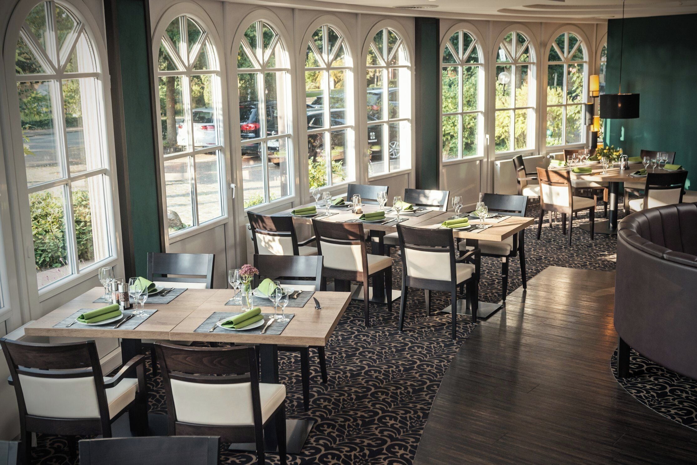 บริการอาหารเย็น, อาหารประจำภูมิภาค