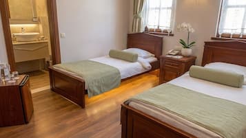 Premium bedding, minibar, in-room safe, laptop workspace