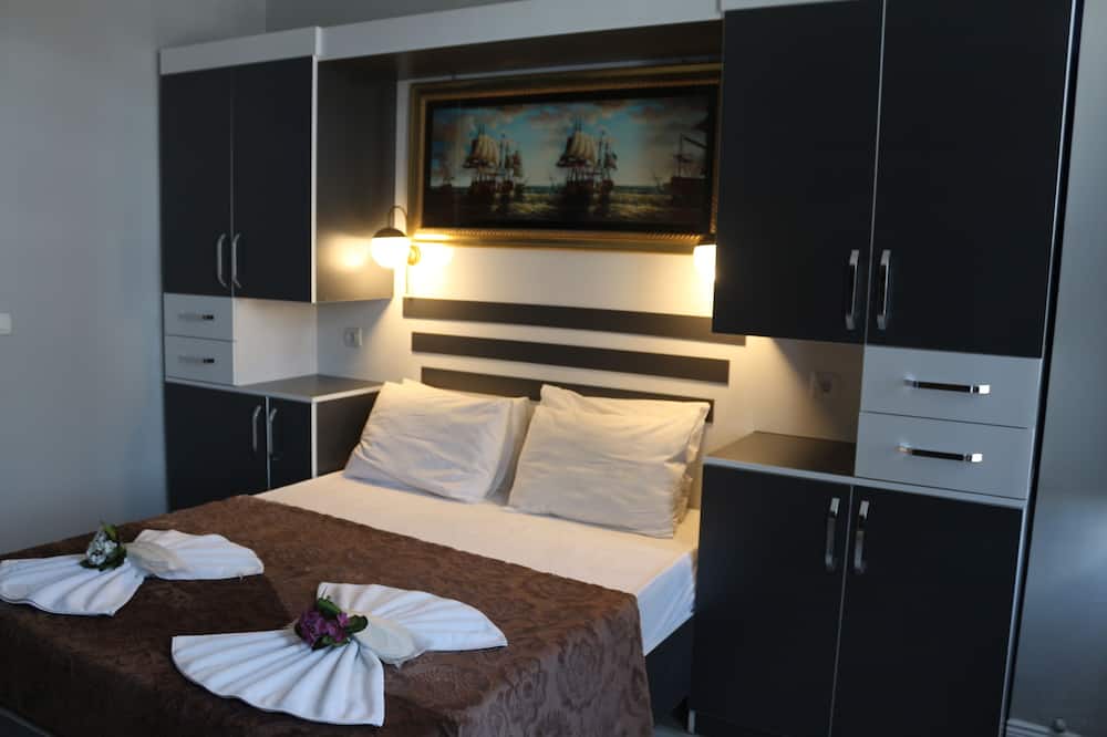 Taksim Green House Hostel