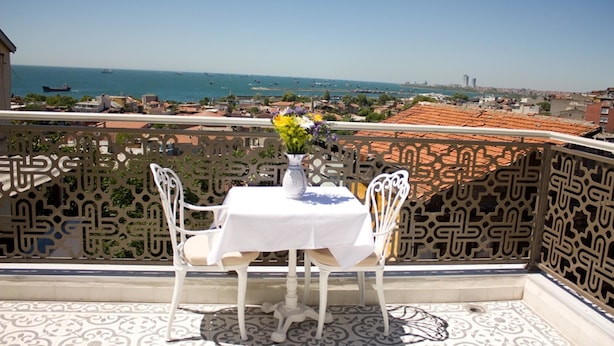 Deluxe Room, Terrace, Sea View | Outdoor dining - Ersari Hotel (Istanbul)