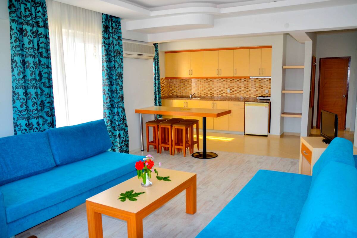 22-inch lcd tv with cable channels, tv