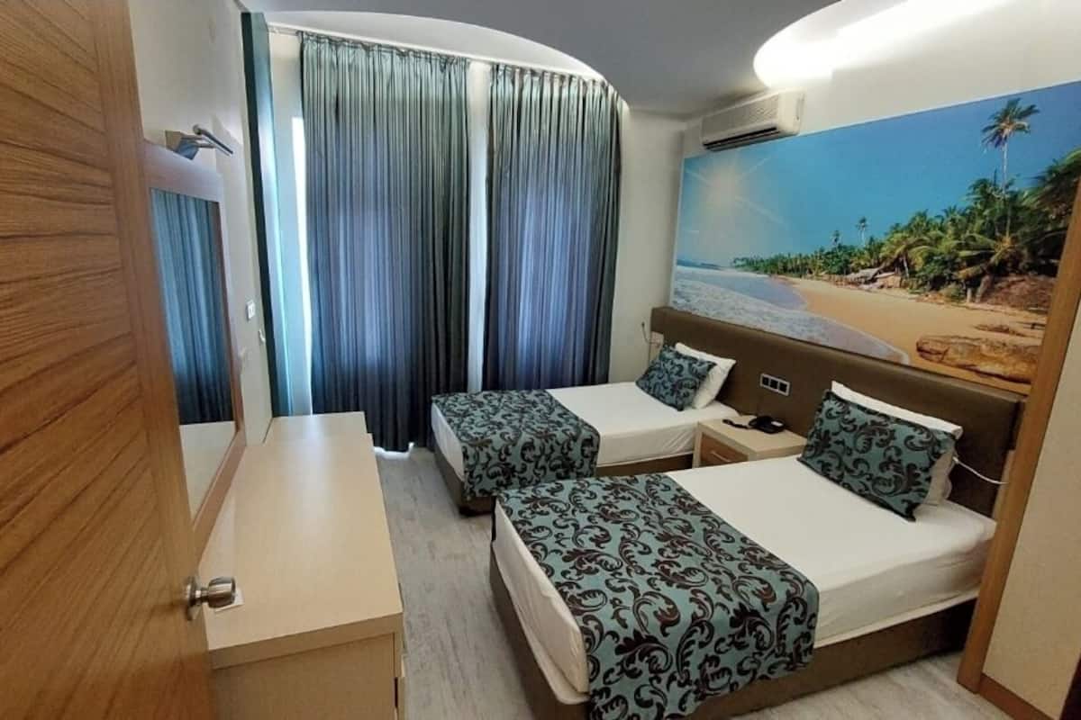 apartment, 1 bedroom (quadruple) | minibar, free wifi, bed sheets