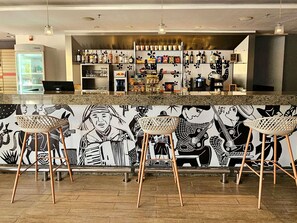 بار (في المنشاة)