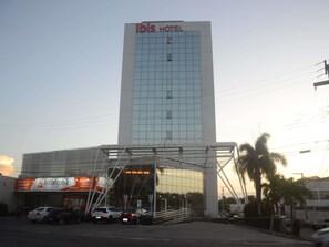 Exterior - Ibis Mossoro (Mossoro)
