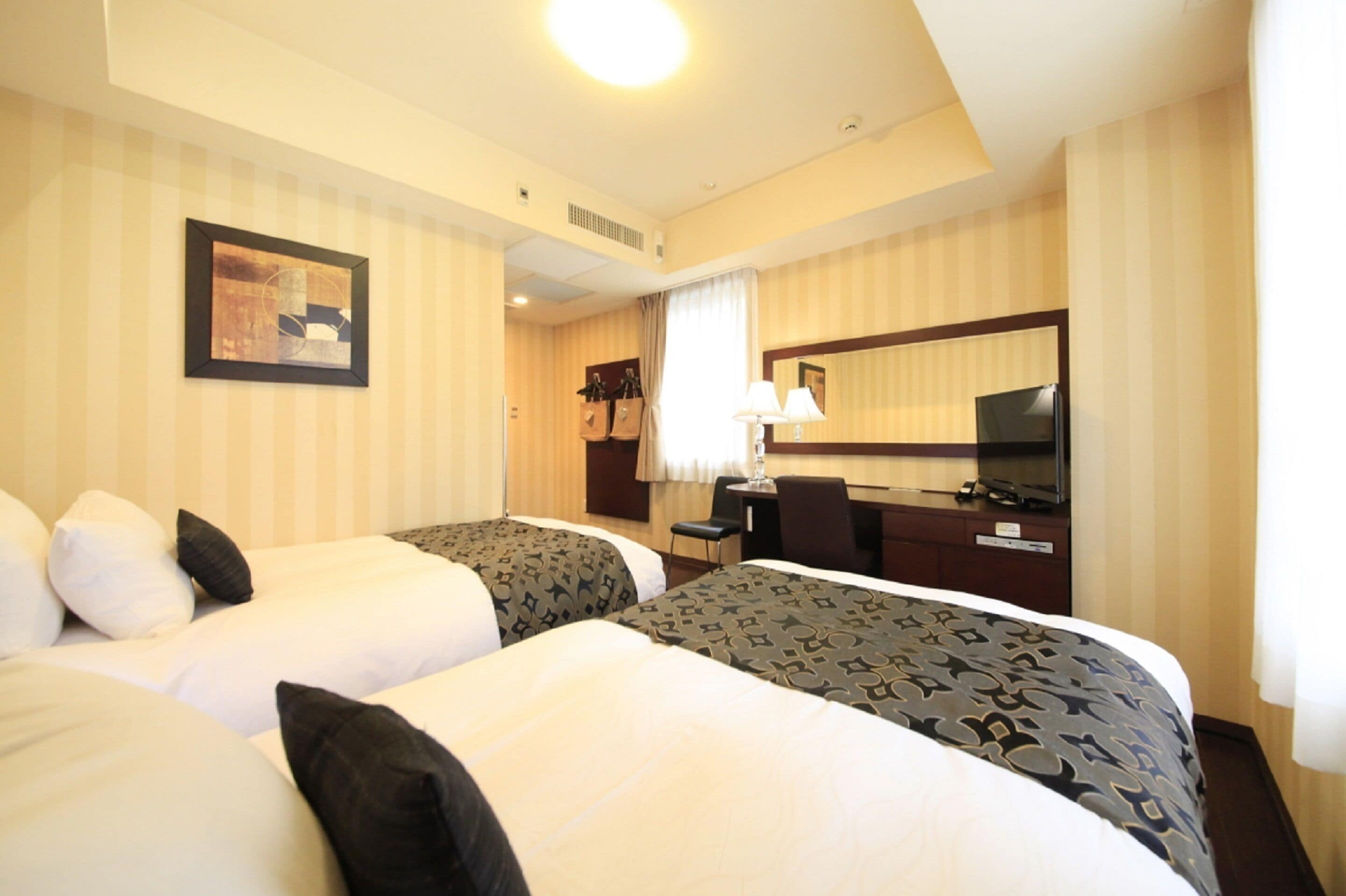 1 bedroom, blackout curtains, free wifi, bed sheets