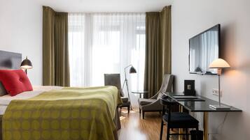 Minibar, in-room safe, desk, laptop workspace