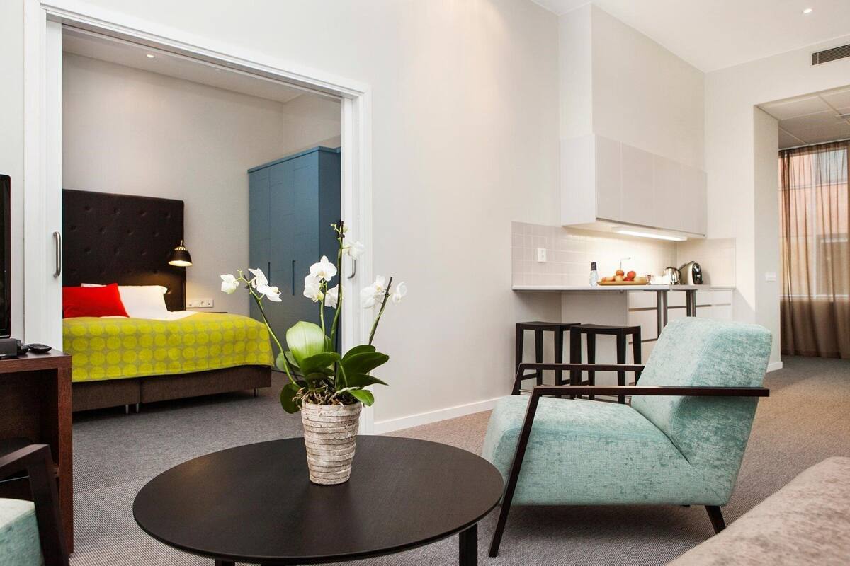 minibar, in-room safe, desk, laptop workspace