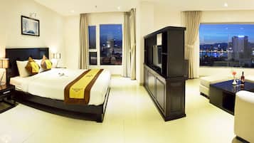 1 bedroom, minibar, desk, soundproofing