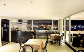 Restaurant - D&C Hotel (Da Nang)