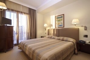 Premium bedding, minibar, in-room safe, desk