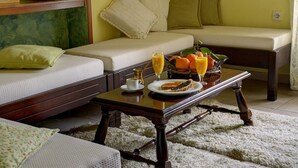 Interior - Kritsa Gastronomy Hotel (Volos)
