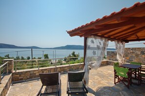 Dúplex estándar | Terraza o patio