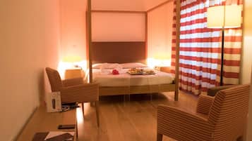 Peti besi dalam bilik, Wi-fi percuma, cadar katil, akses kerusi roda