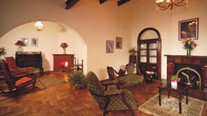 Interior - Sherlock Hotel (Ootacamund)