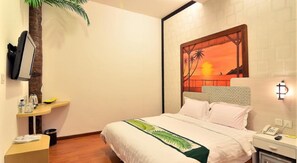 Premium bedding, in-room safe, individually decorated - Hawaii Bali Hotel (Kuta)