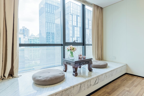 1 bedroom, free minibar items, in-room safe, individually decorated