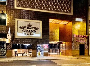Front of property – evening/night - Ramada Grand Tsim Sha Tsui (Former Ramada Hong Kong Grand Tsim Sha Tsui) (Kowloon)