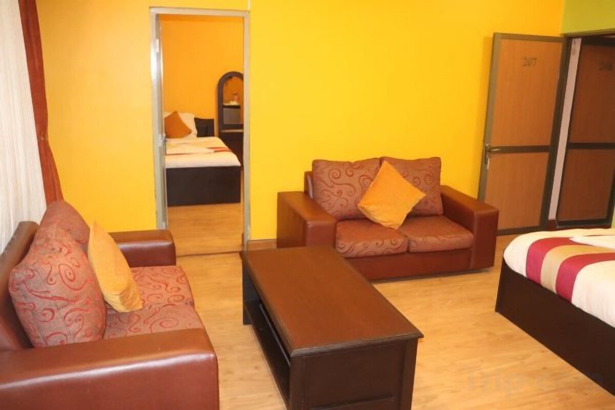 Family Suite, 2 Bedrooms, Refrigerator