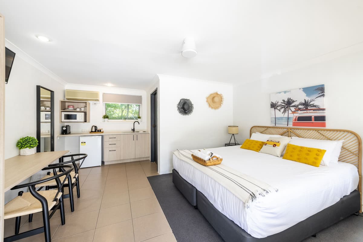 1 bedroom, minibar, blackout curtains, iron/ironing board