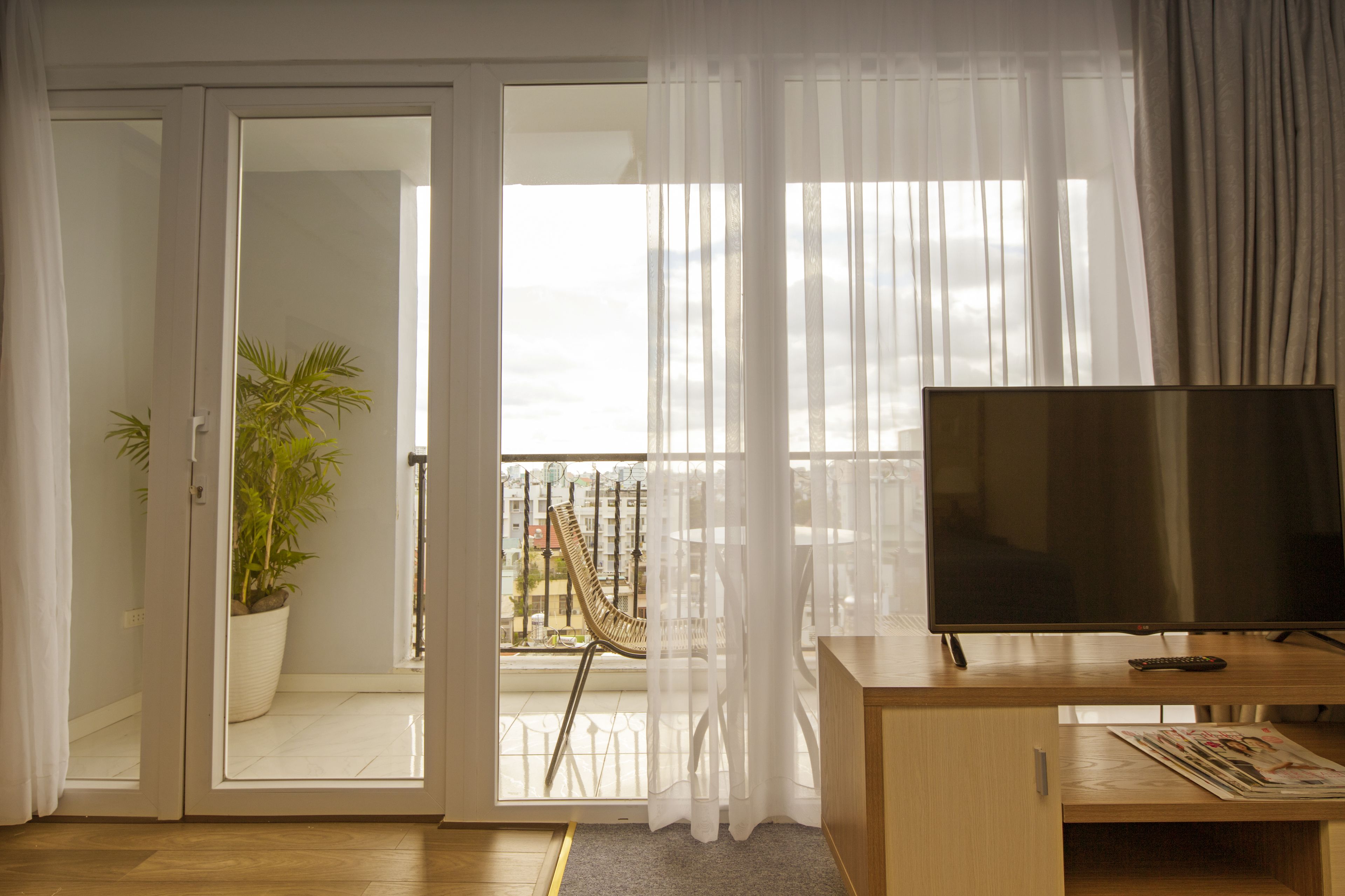 Photo - Golden Crown Hotel