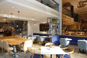 Breakfast, lunch and dinner served  - Golden Crown Hotel (Ho Chi Minh City)