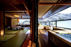 Quarto luxo (Japanese style with Open Air Bath) | Sacada