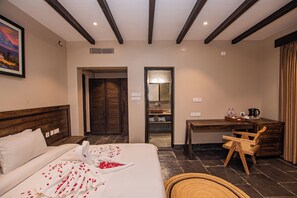 Sunrise Premium View With Jacuzzi | Individually decorated, individually furnished, desk, laptop workspace - Raniban Retreat (Pokhara)