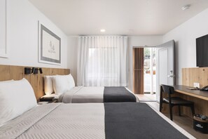 Room, 2 Queen Beds | Individually decorated, individually furnished, desk, laptop workspace - Hotel Lumberjack (Sonora)