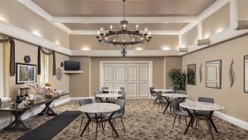 Café da manhã continental grátis todos os dias