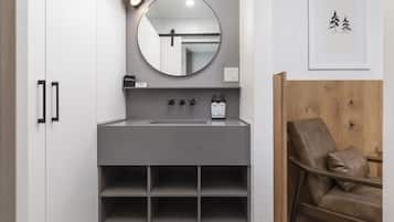 ๋ฃธ, ํน์ฌ์ด์ฆ์นจ๋ 1๊ฐ | ์์ค | ์ค์ ์์ค, ํค์ด๋๋ผ์ด์ด, ํ์, ๋น๋