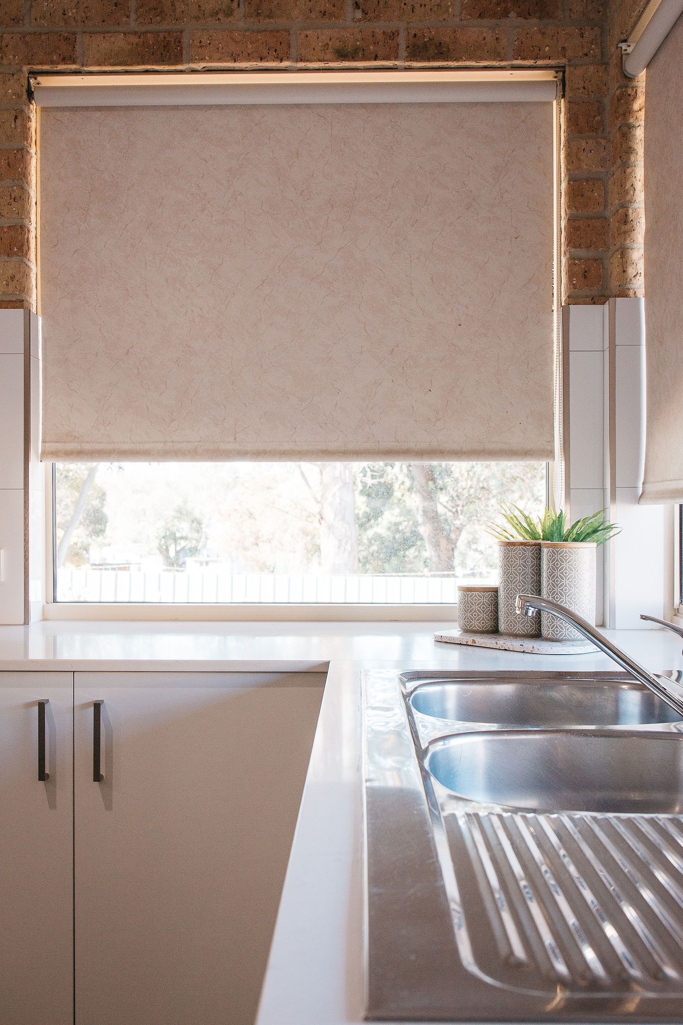 3 bedroom fully equipped spa apartment  | desk, iron/ironing board, cots/infant beds, rollaway beds