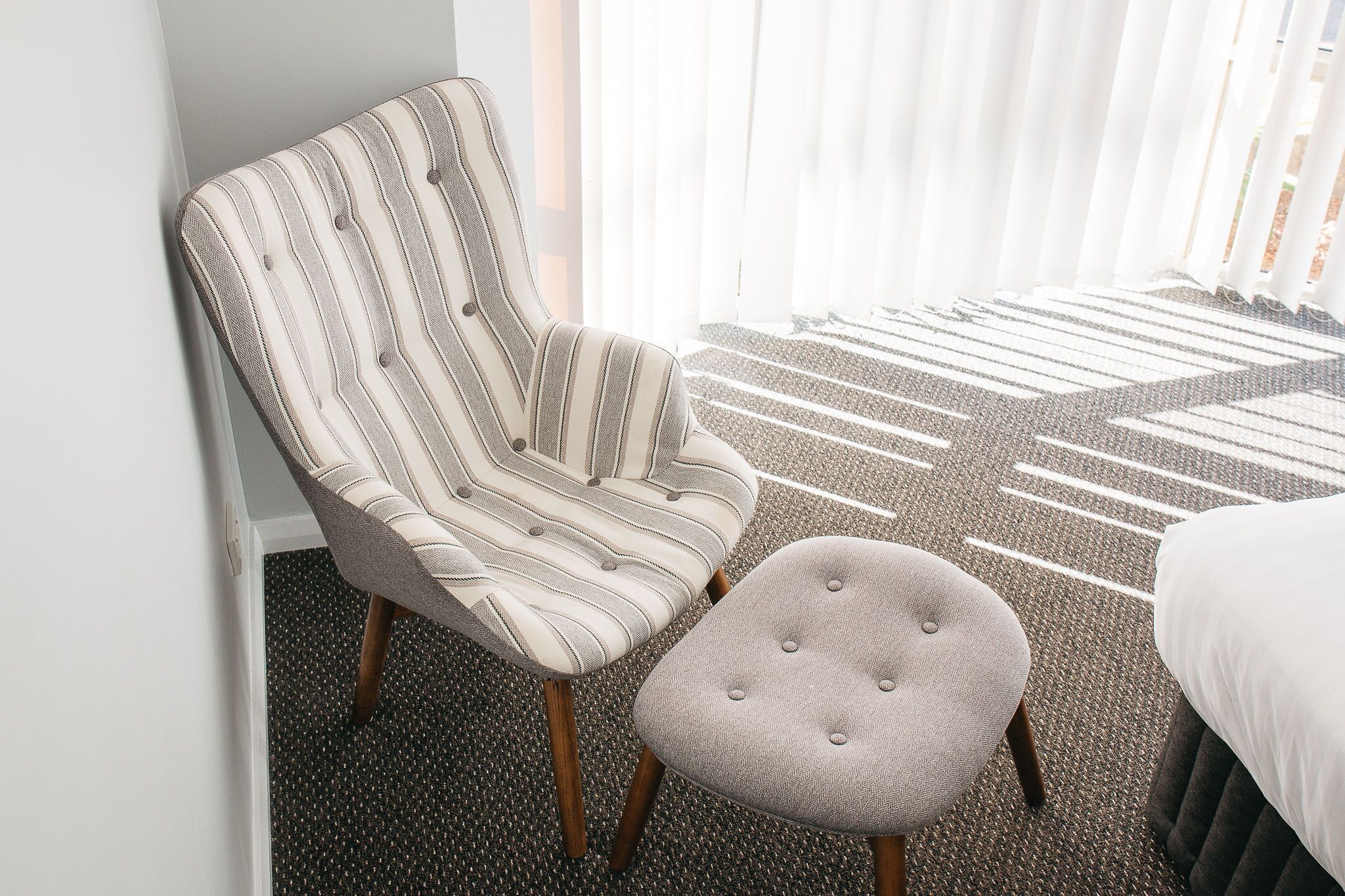 3 bedroom fully equipped spa apartment  | desk, iron/ironing board, cots/infant beds, rollaway beds