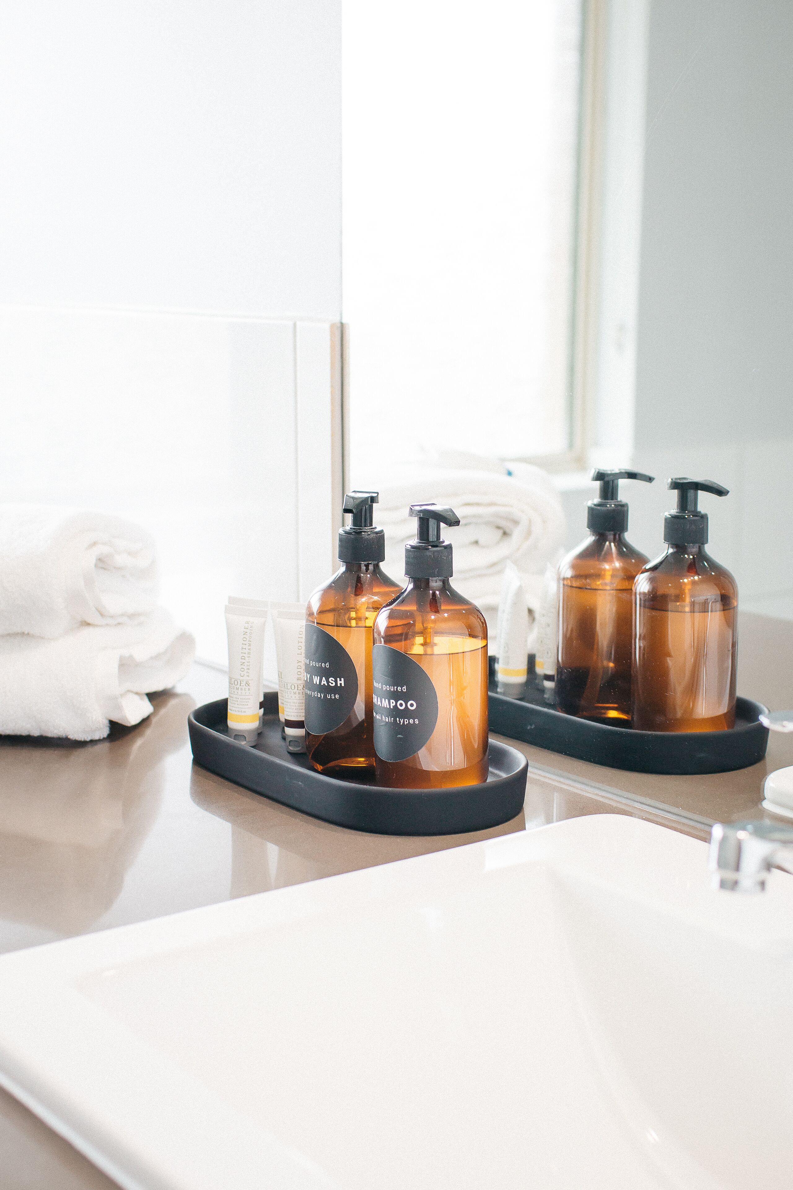 desk, iron/ironing board, cots/infant beds, rollaway beds