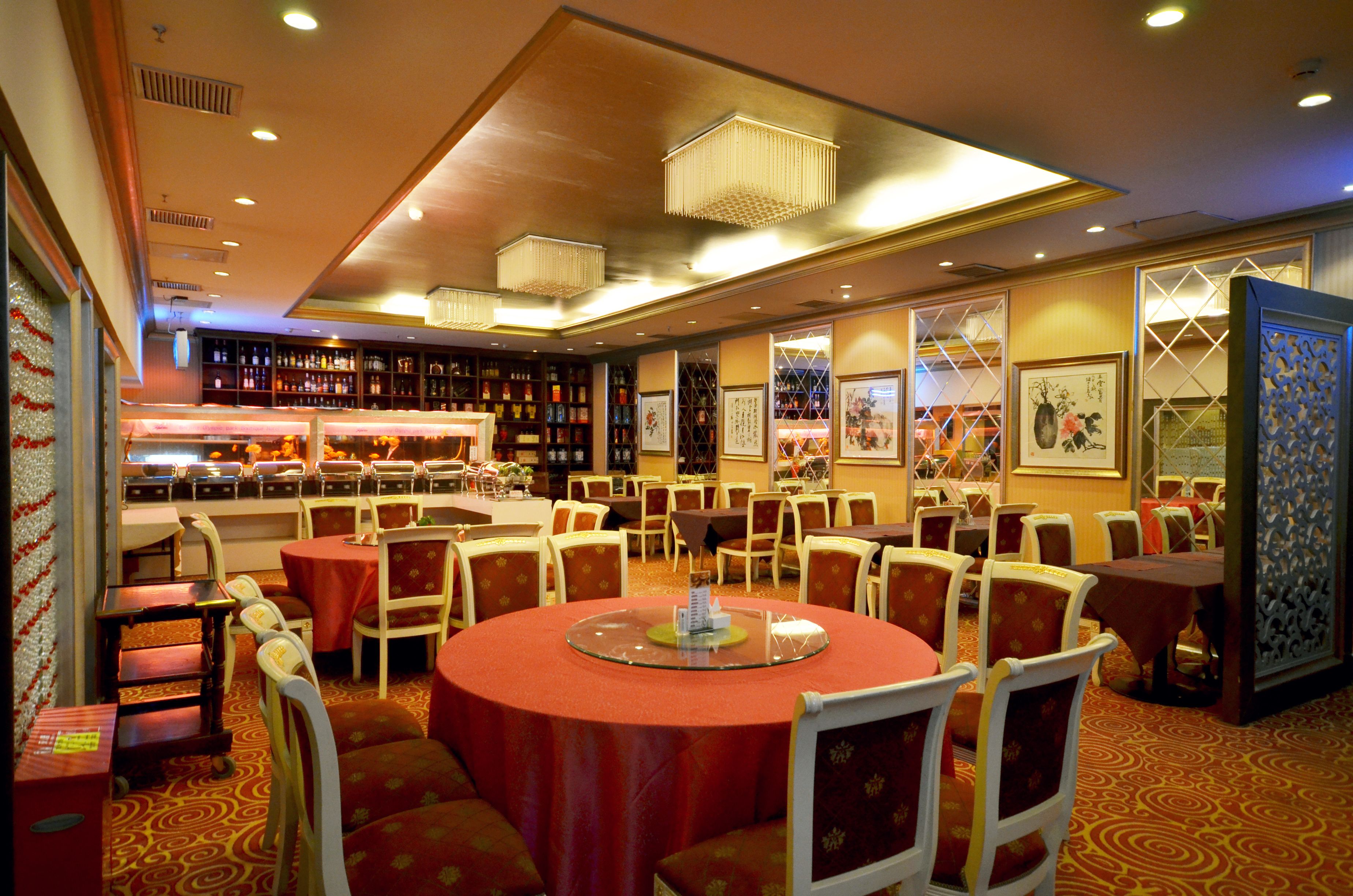 朝食、ランチ、ディナーに営業 (中華料理)