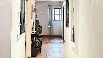 City Double Room, 1 Katil Raja (King) | Pemandangan halaman dalam