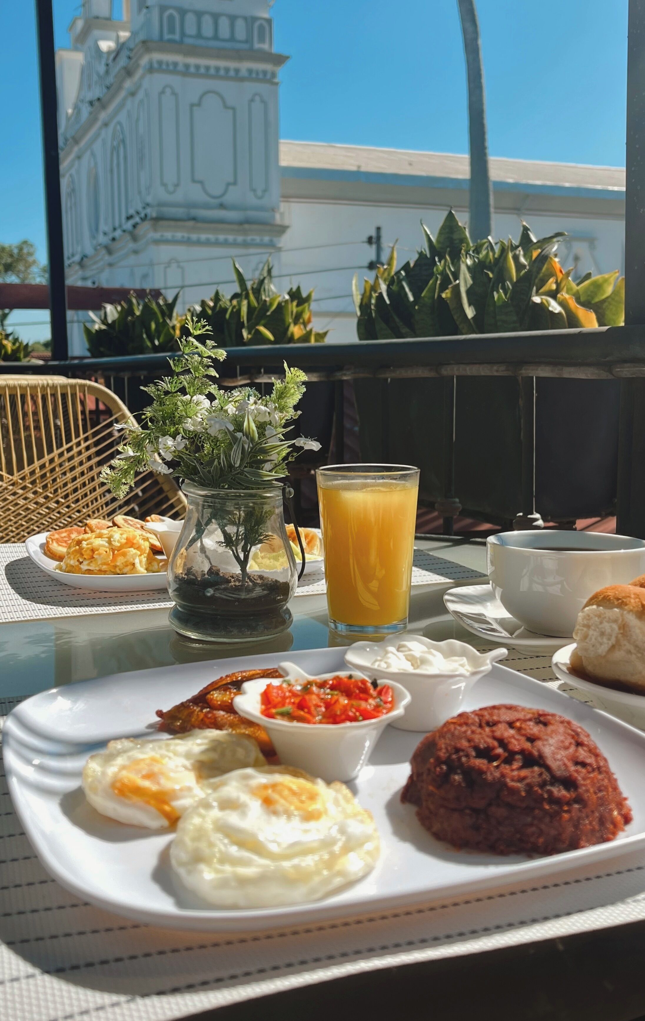 Free daily local cuisine breakfast