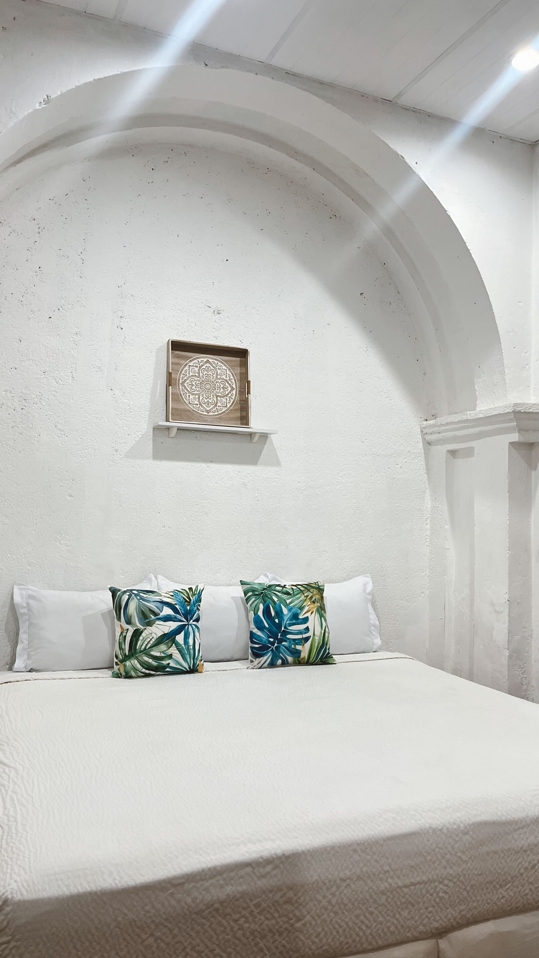 Classic Double Room, 1 Queen Bed | Premium bedding, individually decorated, individually furnished, desk