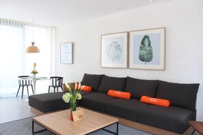 ヴィラ (HARRIS) | リビング エリア | LED テレビ