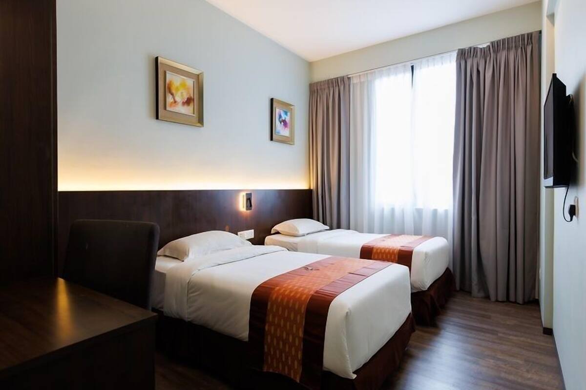 superior room, 2 single beds | down duvets, select comfort beds, soundproofing, iron/ironing board