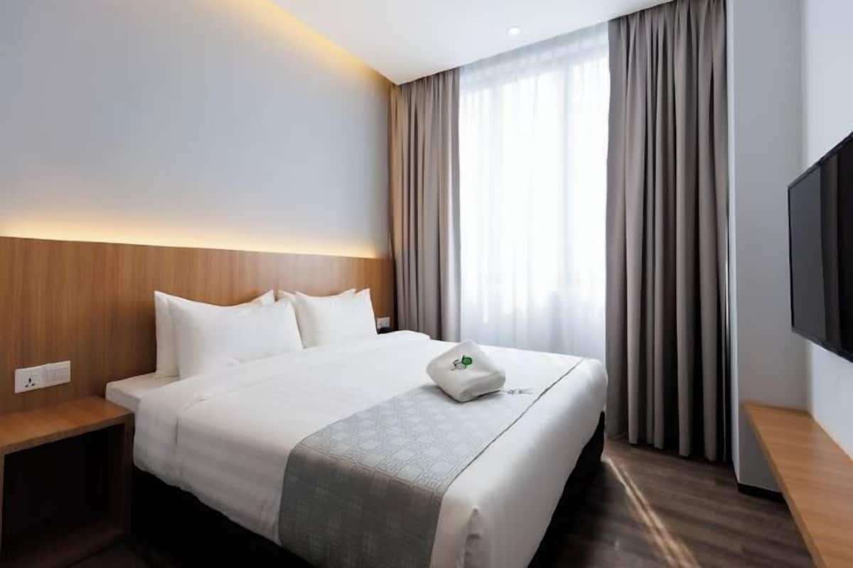 Cubrecamas, colchones Select Comfort y sistema de insonorización