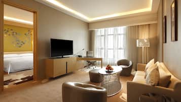 Premium bedding, minibar, in-room safe, desk