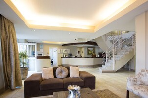 Mostrador para check-in y check-out