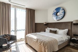 Superior Suite (Junior (MI - SUPW))