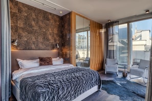 Penthouse (MI - PENT)